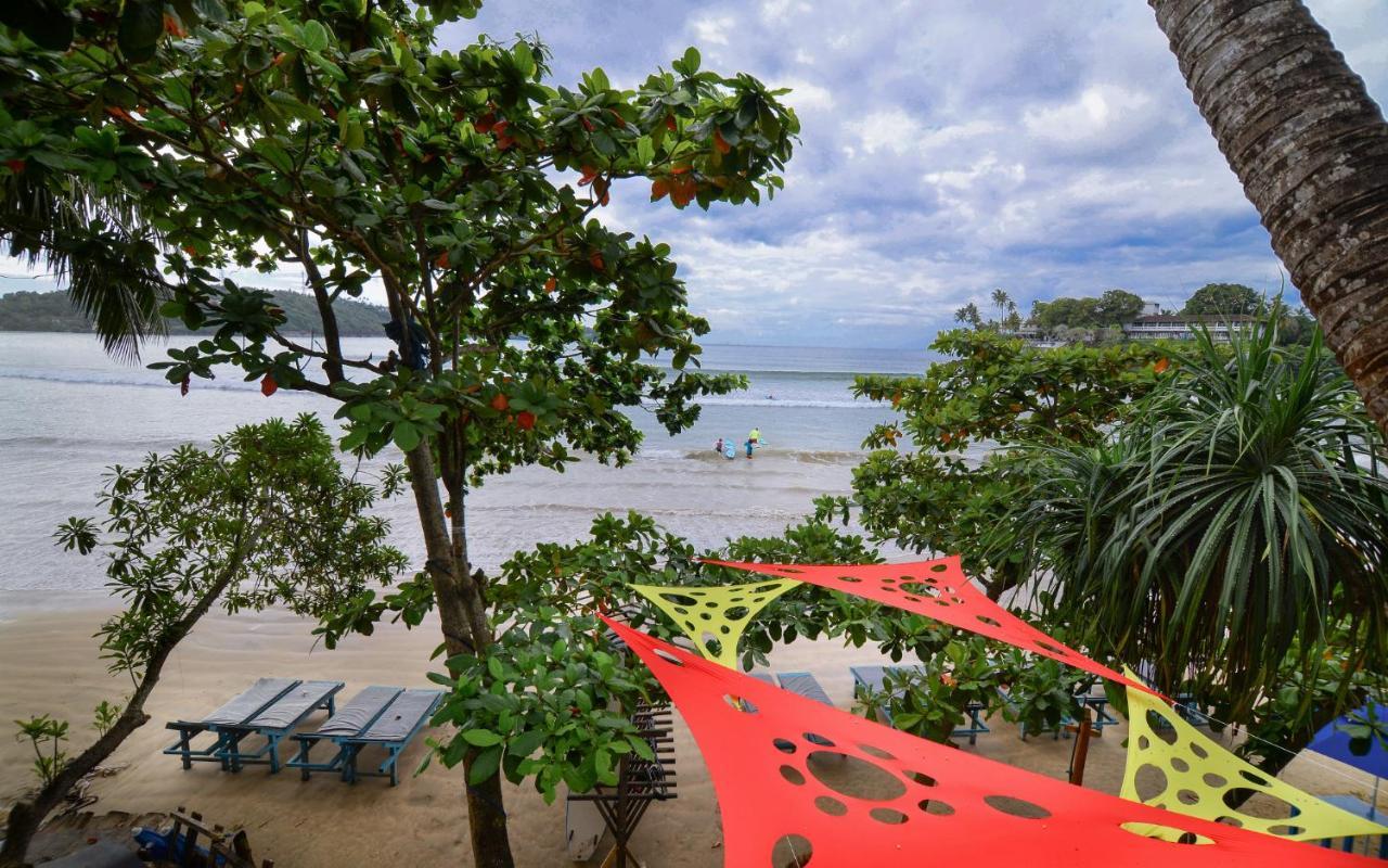 Palm Leaf Surf Cafe Hotell Galle Exteriör bild